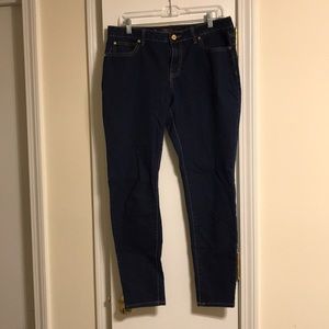 Jennifer Lopez skinny jeans